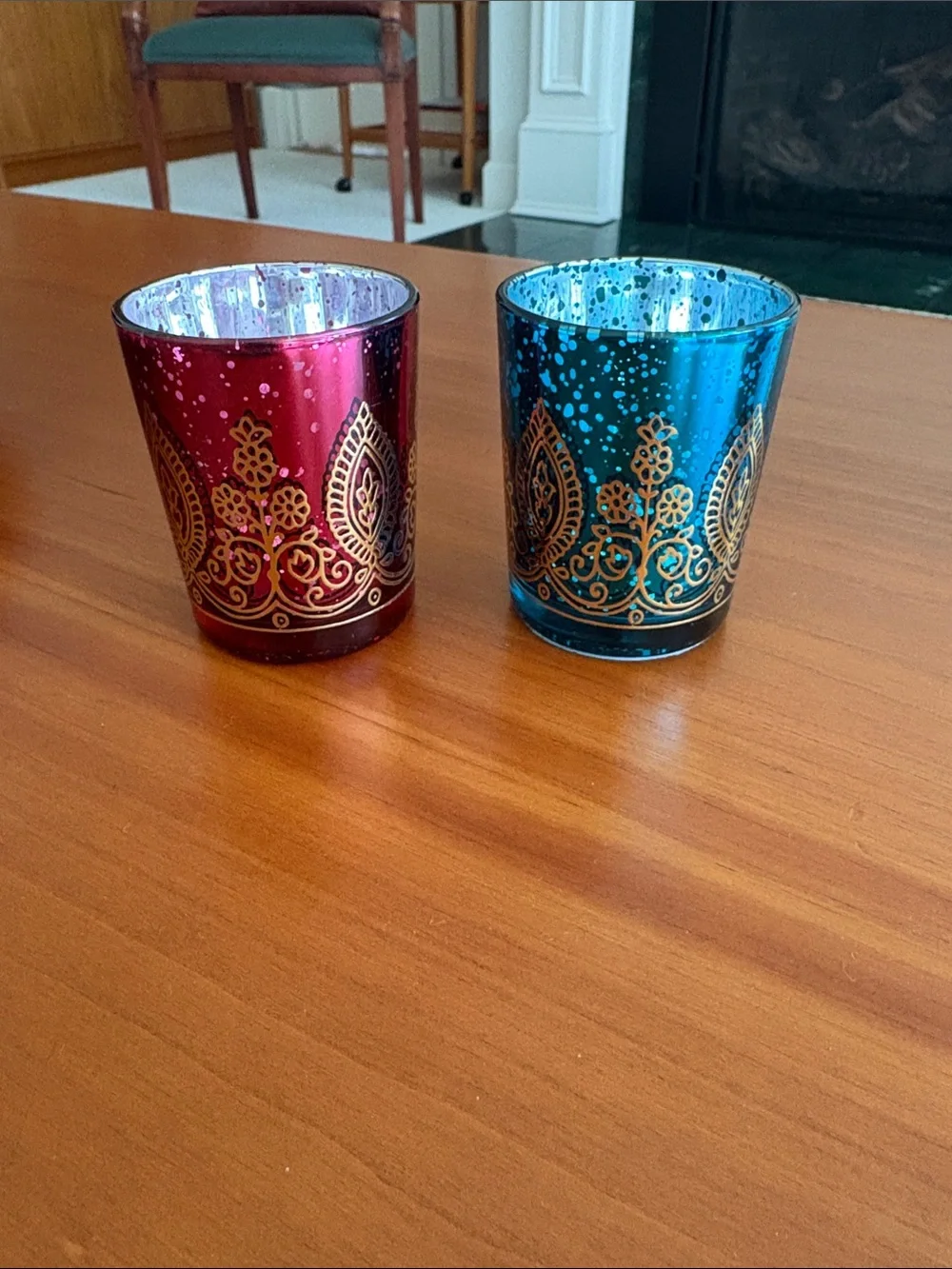 Decorative Metallic look glass candle holder, Tealight Votive Set - Blue & Red.